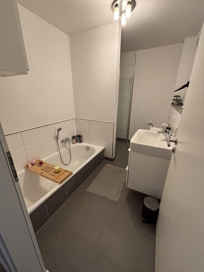 1 bedroom with open-plan kitchen flat to rent, 92 m², Paderborn, North Rhine-Westphalia 1 bedroom with open-plan kitchen flat to rent, 92 m², Paderborn, North Rhine-Westphalia