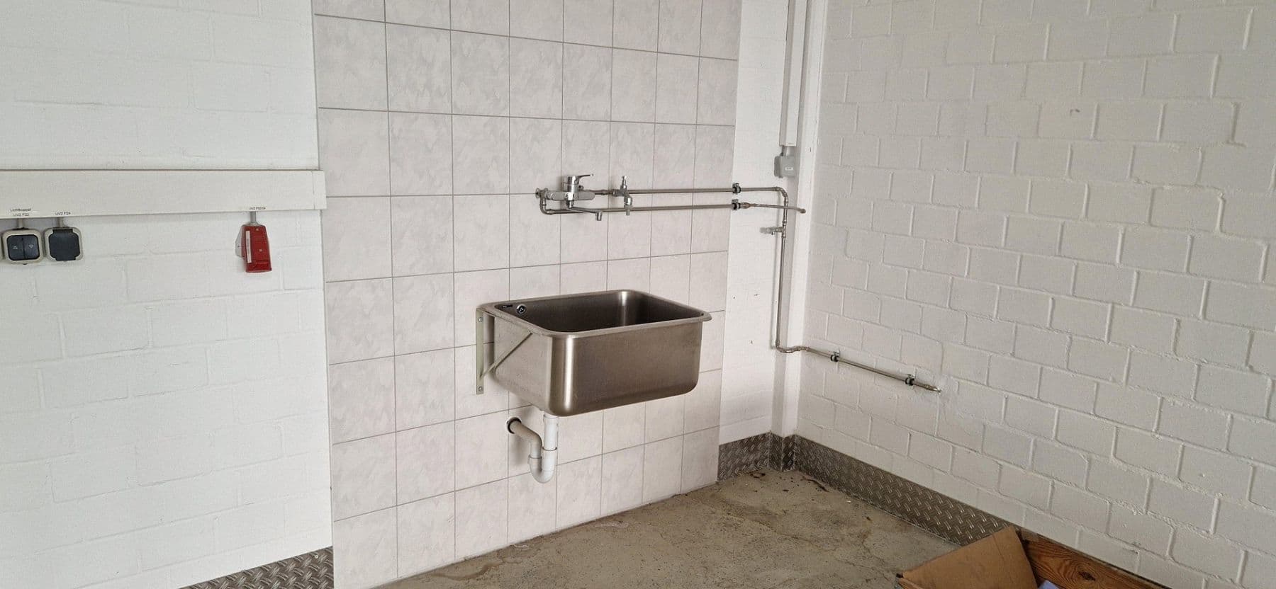 non-residential property to rent, 1,999 m², Mittelweg 4, Großostheim, Bavaria non-residential property to rent, 1,999 m², Mittelweg 4, Großostheim, Bavaria