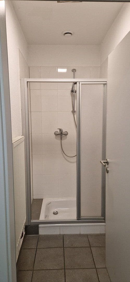 non-residential property to rent, 1,999 m², Mittelweg 4, Großostheim, Bavaria non-residential property to rent, 1,999 m², Mittelweg 4, Großostheim, Bavaria