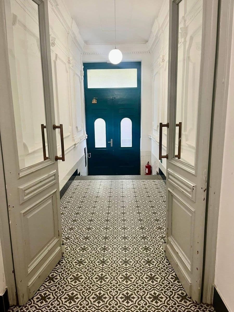 2 bedroom with open-plan kitchen flat to rent, 69 m², Máchova, Prague, Prague 2 bedroom with open-plan kitchen flat to rent, 69 m², Máchova, Prague, Prague