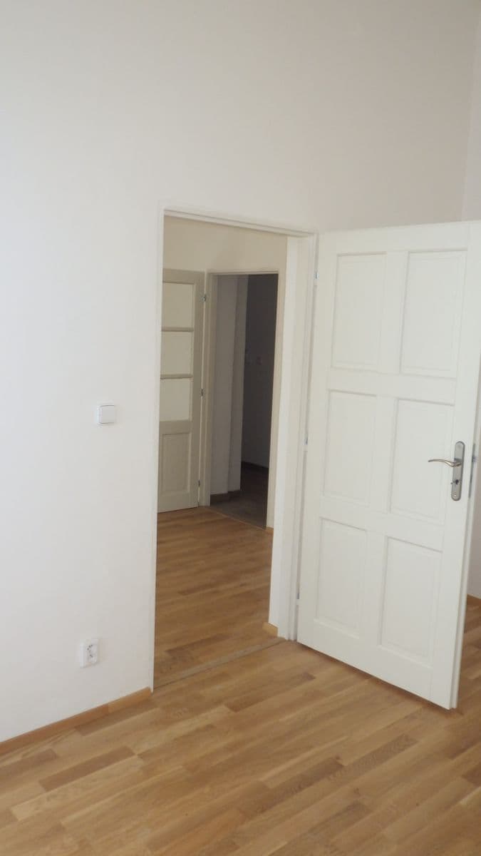 2 bedroom flat to rent, 37 m², Cyrilská, Brno, Jihomoravský Region 2 bedroom flat to rent, 37 m², Cyrilská, Brno, Jihomoravský Region