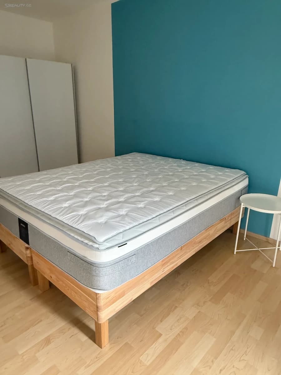 2 bedroom flat to rent, 68 m², Nákupní, Jesenice, Středočeský Region 2 bedroom flat to rent, 68 m², Nákupní, Jesenice, Středočeský Region