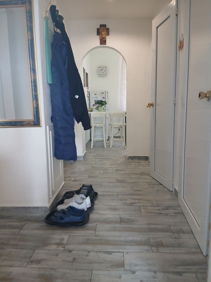 3 bedroom flat to rent, 93 m², Ctiradova, Prague, Prague 3 bedroom flat to rent, 93 m², Ctiradova, Prague, Prague