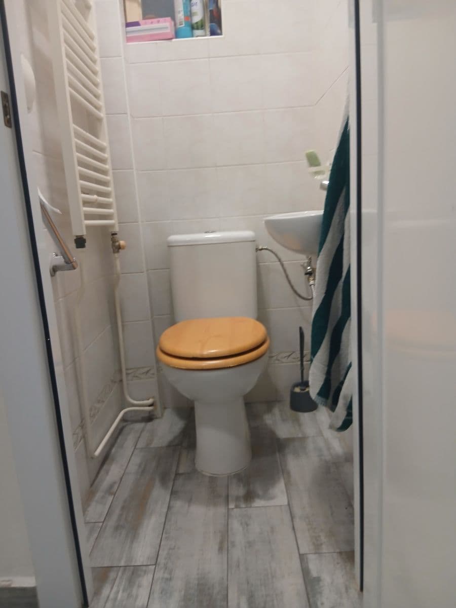 3 bedroom flat to rent, 93 m², Ctiradova, Prague, Prague 3 bedroom flat to rent, 93 m², Ctiradova, Prague, Prague