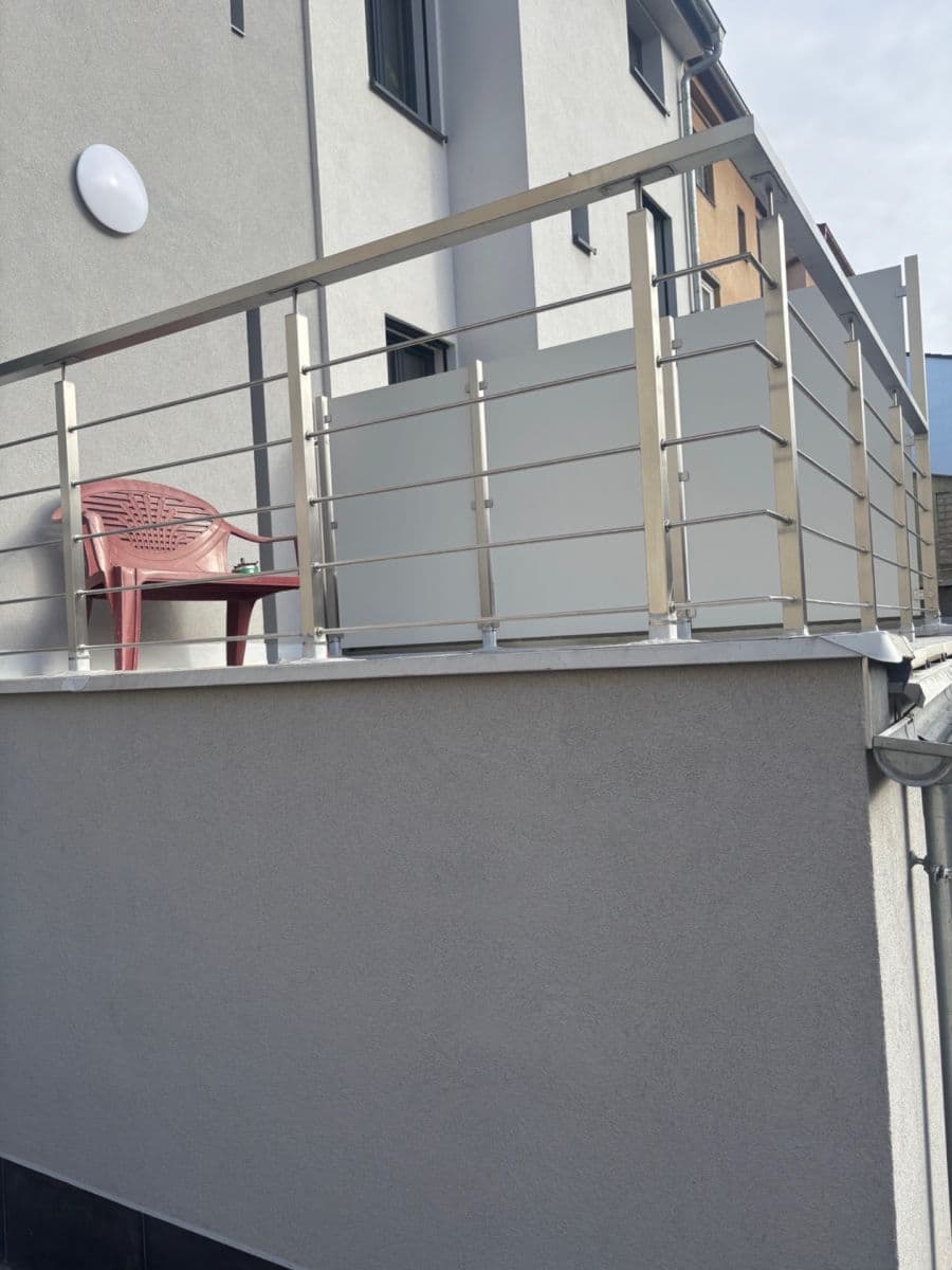 1 bedroom with open-plan kitchen flat to rent, 43 m², Mikšíčkova, Brno, Jihomoravský Region 1 bedroom with open-plan kitchen flat to rent, 43 m², Mikšíčkova, Brno, Jihomoravský Region