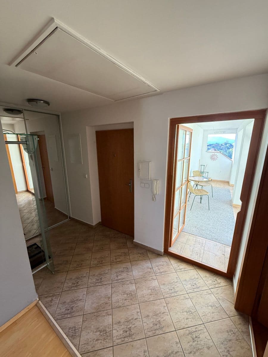 3 bedroom with open-plan kitchen flat for sale, 116 m², Železná, Mladá Boleslav, Středočeský Region 3 bedroom with open-plan kitchen flat for sale, 116 m², Železná, Mladá Boleslav, Středočeský Region