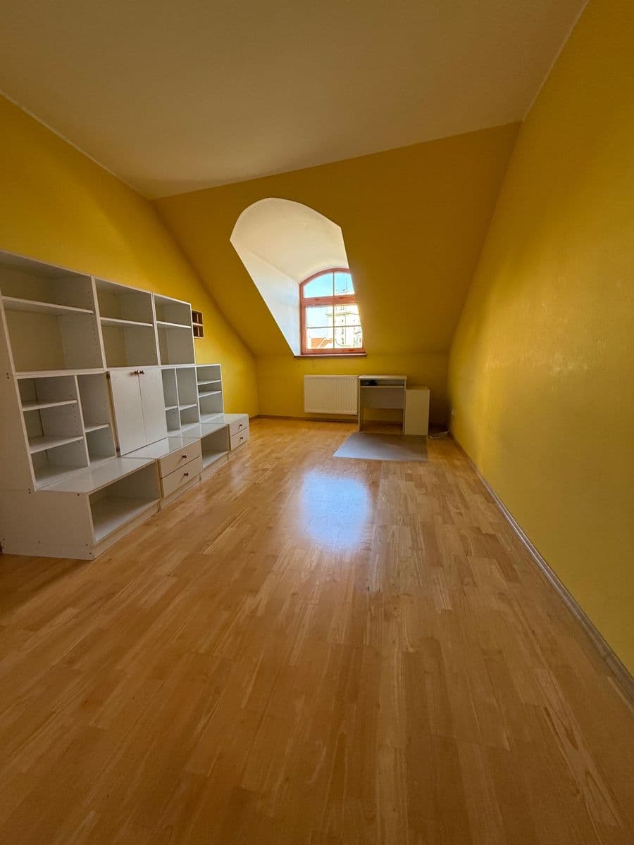 3 bedroom with open-plan kitchen flat for sale, 116 m², Železná, Mladá Boleslav, Středočeský Region 3 bedroom with open-plan kitchen flat for sale, 116 m², Železná, Mladá Boleslav, Středočeský Region