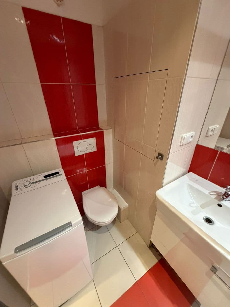 2 bedroom flat to rent, 52 m², Maříkova, Prague, Prague 2 bedroom flat to rent, 52 m², Maříkova, Prague, Prague