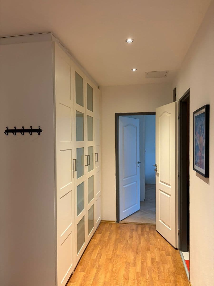 2 bedroom flat to rent, 52 m², Maříkova, Prague, Prague 2 bedroom flat to rent, 52 m², Maříkova, Prague, Prague