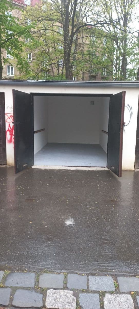 garage to rent, 17 m², Bajkalská, Prague, Prague garage to rent, 17 m², Bajkalská, Prague, Prague