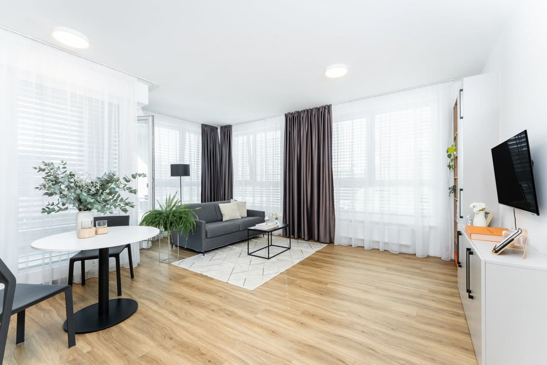 1 bedroom with open-plan kitchen flat to rent, 52 m², Odkolkova, Prague, Prague 1 bedroom with open-plan kitchen flat to rent, 52 m², Odkolkova, Prague, Prague