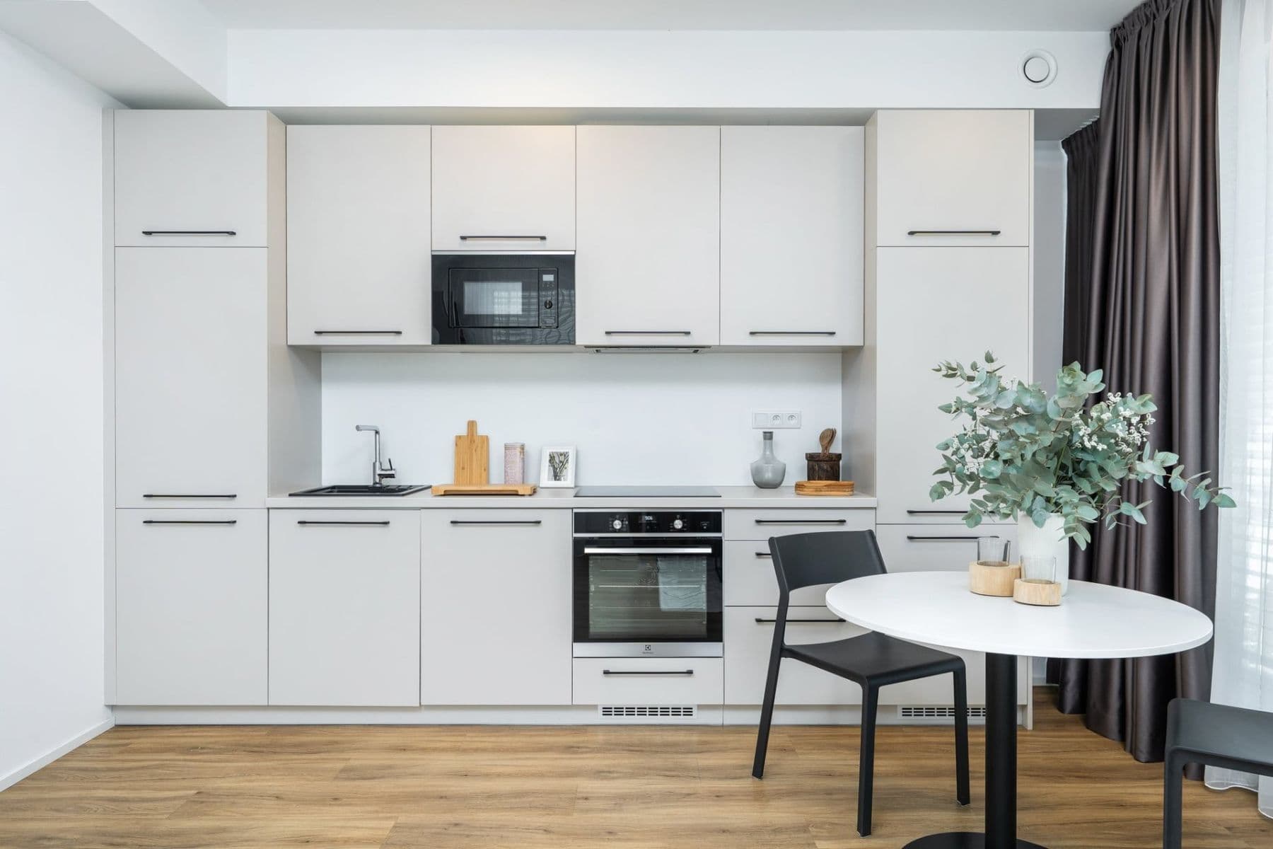 1 bedroom with open-plan kitchen flat to rent, 52 m², Odkolkova, Prague, Prague 1 bedroom with open-plan kitchen flat to rent, 52 m², Odkolkova, Prague, Prague