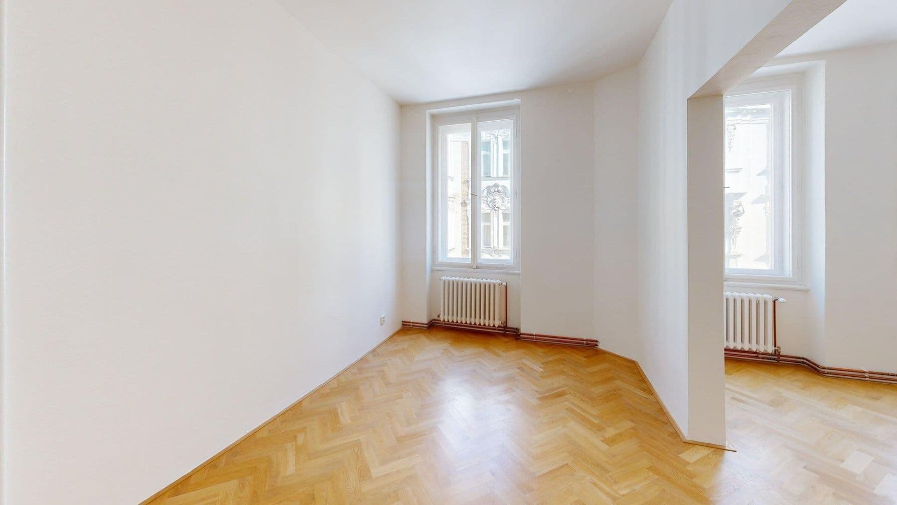 3 bedroom flat to rent, 142 m², Melantrichova, Prague, Prague 3 bedroom flat to rent, 142 m², Melantrichova, Prague, Prague