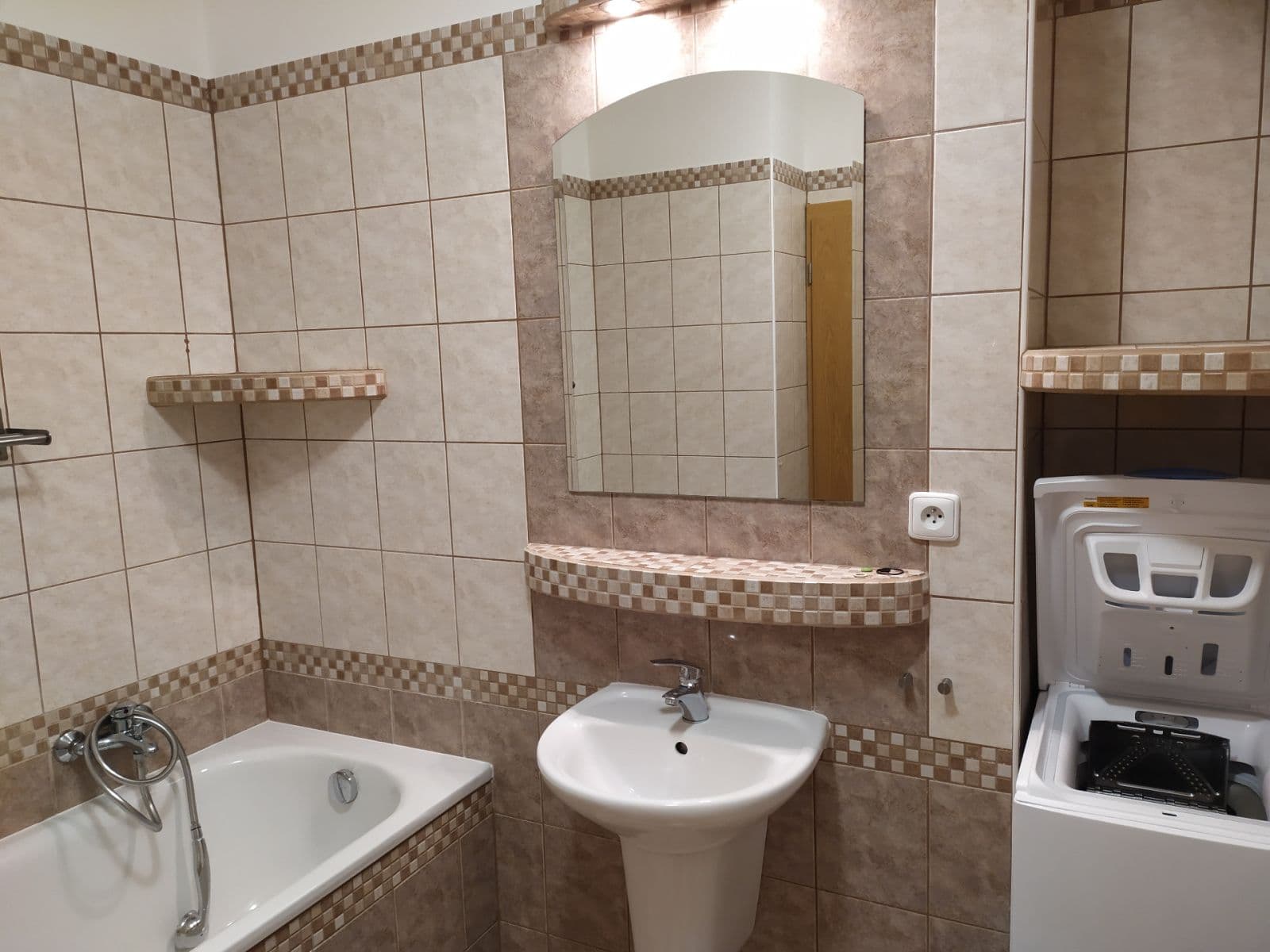 1 bedroom with open-plan kitchen flat to rent, 61 m², Říčanská, Brno, Jihomoravský Region 1 bedroom with open-plan kitchen flat to rent, 61 m², Říčanská, Brno, Jihomoravský Region