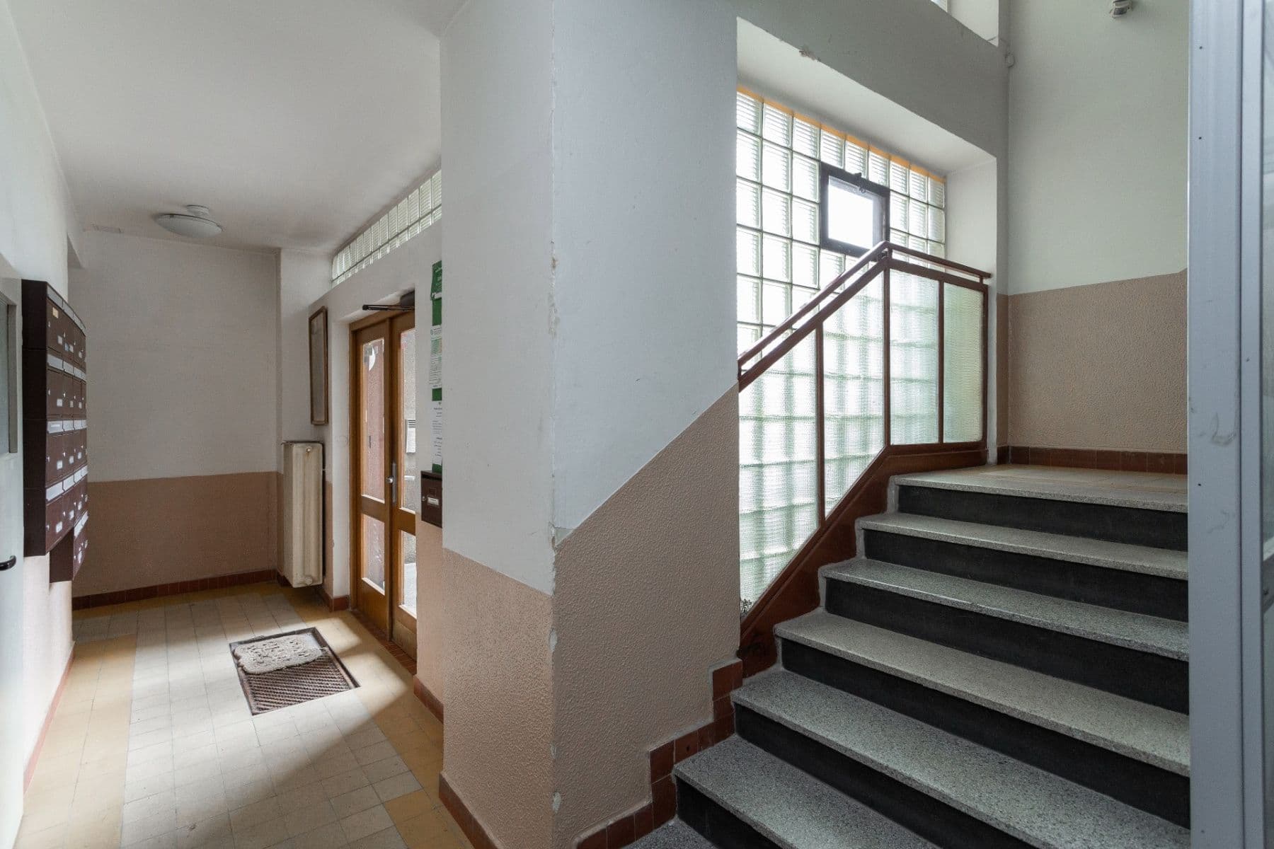 2 bedroom with open-plan kitchen flat for sale, 66 m², Patočkova, Prague, Prague 2 bedroom with open-plan kitchen flat for sale, 66 m², Patočkova, Prague, Prague