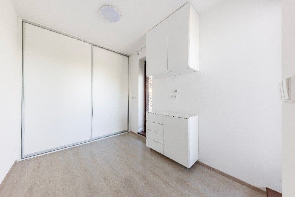 1 bedroom with open-plan kitchen flat for sale, 36 m², Dragounská, Prague, Prague 1 bedroom with open-plan kitchen flat for sale, 36 m², Dragounská, Prague, Prague