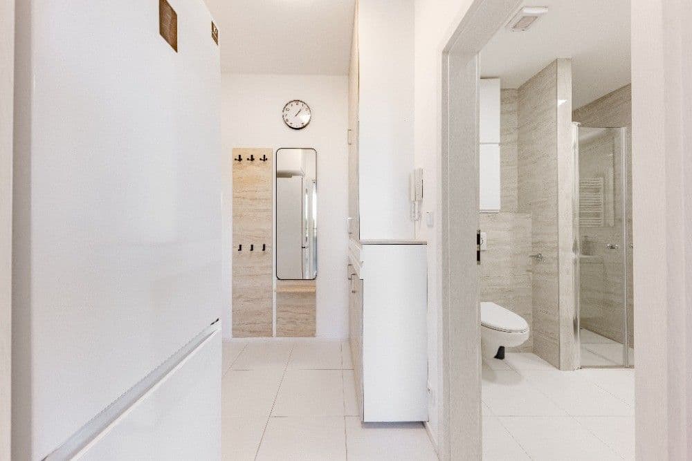 1 bedroom with open-plan kitchen flat for sale, 36 m², Dragounská, Prague, Prague 1 bedroom with open-plan kitchen flat for sale, 36 m², Dragounská, Prague, Prague
