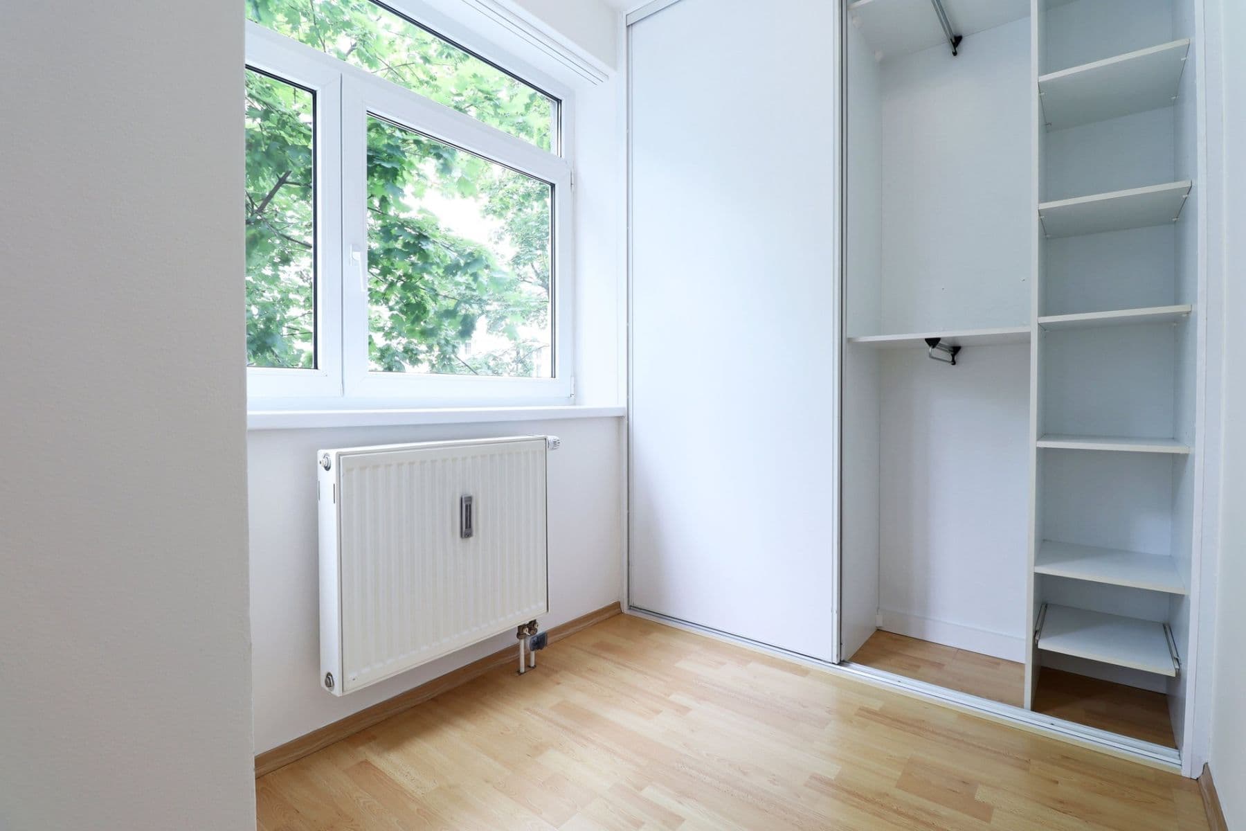 2 bedroom with open-plan kitchen flat to rent, 79 m², Drahobejlova, Prague, Prague 2 bedroom with open-plan kitchen flat to rent, 79 m², Drahobejlova, Prague, Prague