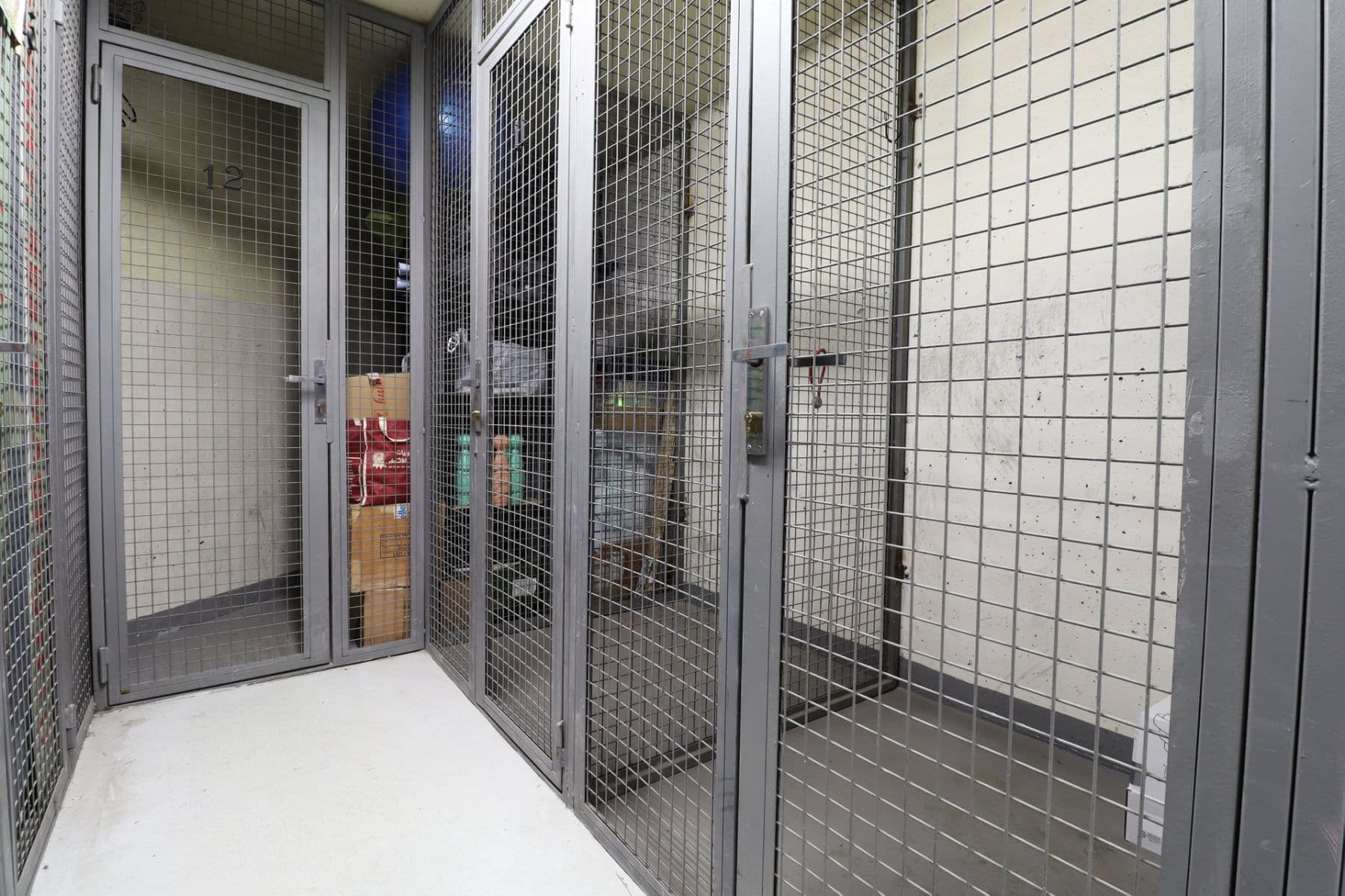 2 bedroom with open-plan kitchen flat to rent, 79 m², Drahobejlova, Prague, Prague 2 bedroom with open-plan kitchen flat to rent, 79 m², Drahobejlova, Prague, Prague