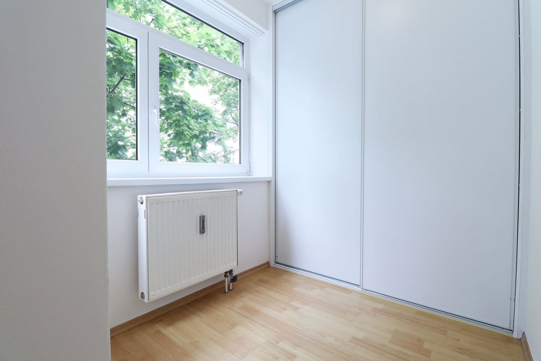 2 bedroom with open-plan kitchen flat to rent, 79 m², Drahobejlova, Prague, Prague 2 bedroom with open-plan kitchen flat to rent, 79 m², Drahobejlova, Prague, Prague