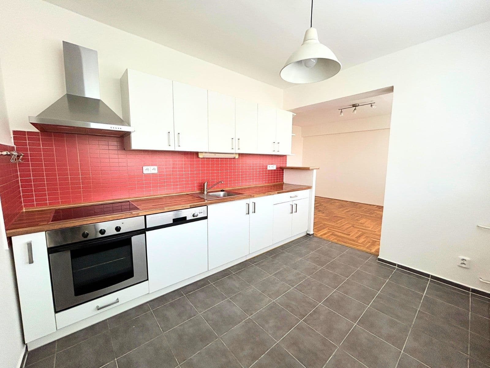 3 bedroom flat to rent, 71 m², 17. listopadu, Mladá Boleslav, Středočeský Region 3 bedroom flat to rent, 71 m², 17. listopadu, Mladá Boleslav, Středočeský Region