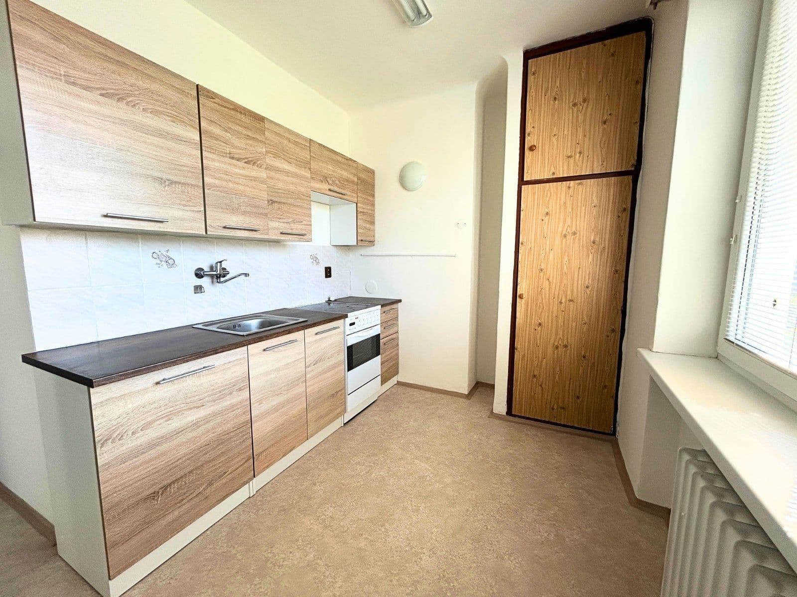 2 bedroom flat to rent, 52 m², Jílovská, Týnec nad Sázavou, Středočeský Region 2 bedroom flat to rent, 52 m², Jílovská, Týnec nad Sázavou, Středočeský Region