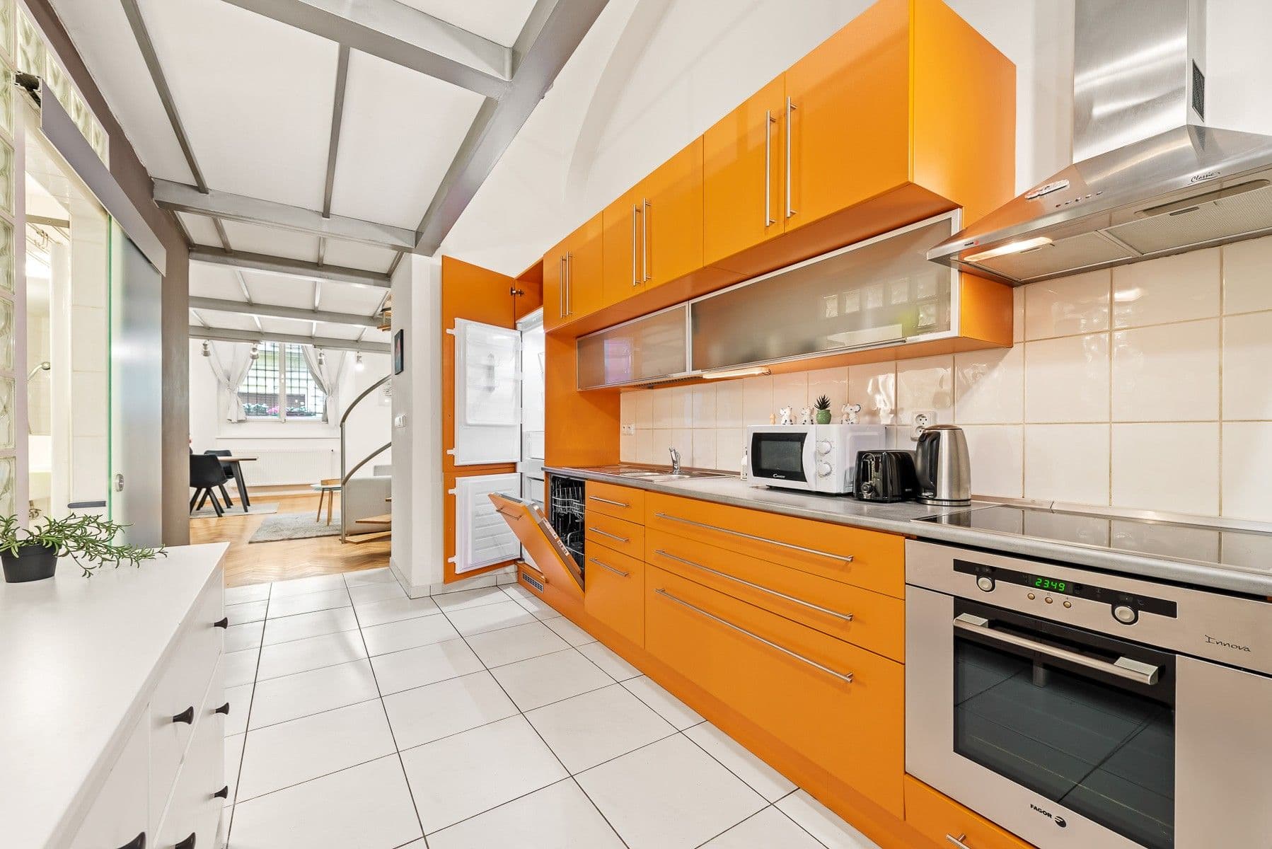 1 bedroom with open-plan kitchen flat for sale, 45 m², Na Valentince, Prague, Prague 1 bedroom with open-plan kitchen flat for sale, 45 m², Na Valentince, Prague, Prague