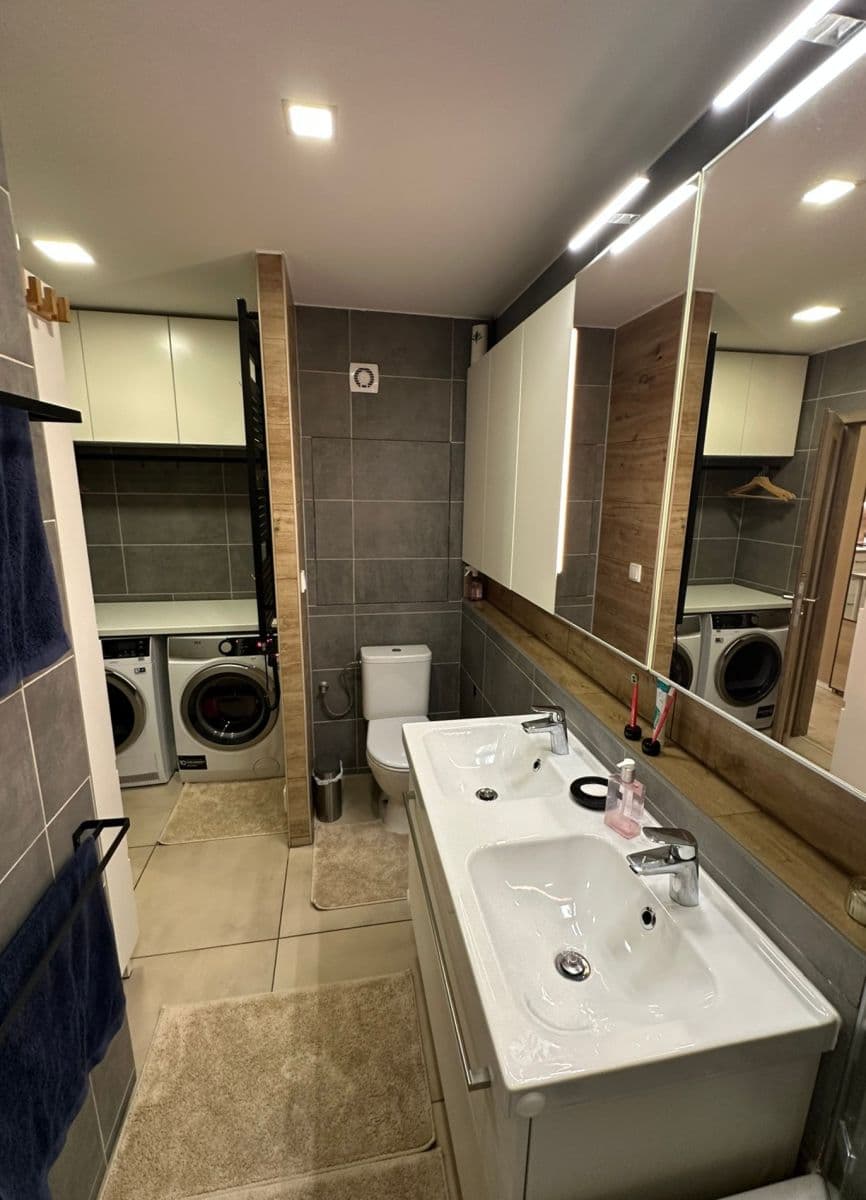 1 bedroom with open-plan kitchen flat for sale, 50 m², Veronské náměstí, Prague, Prague 1 bedroom with open-plan kitchen flat for sale, 50 m², Veronské náměstí, Prague, Prague