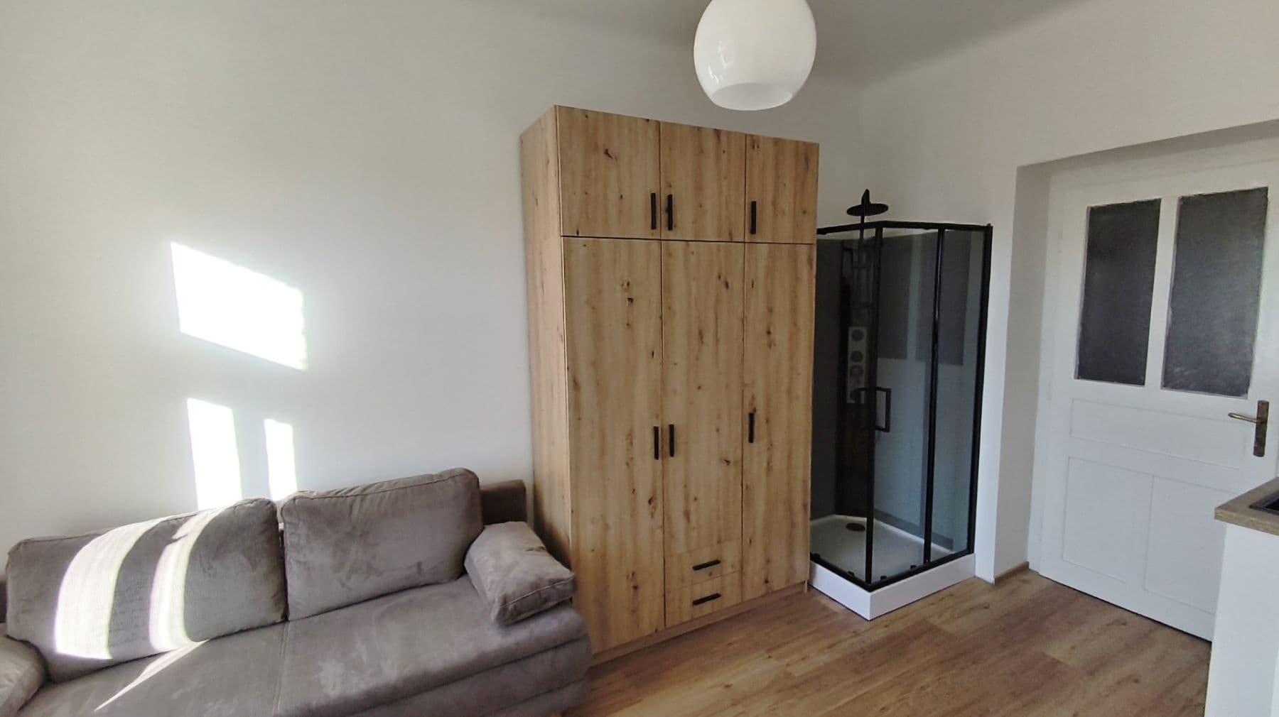 Studio flat to rent, 18 m², Závěrka, Prague, Prague Studio flat to rent, 18 m², Závěrka, Prague, Prague