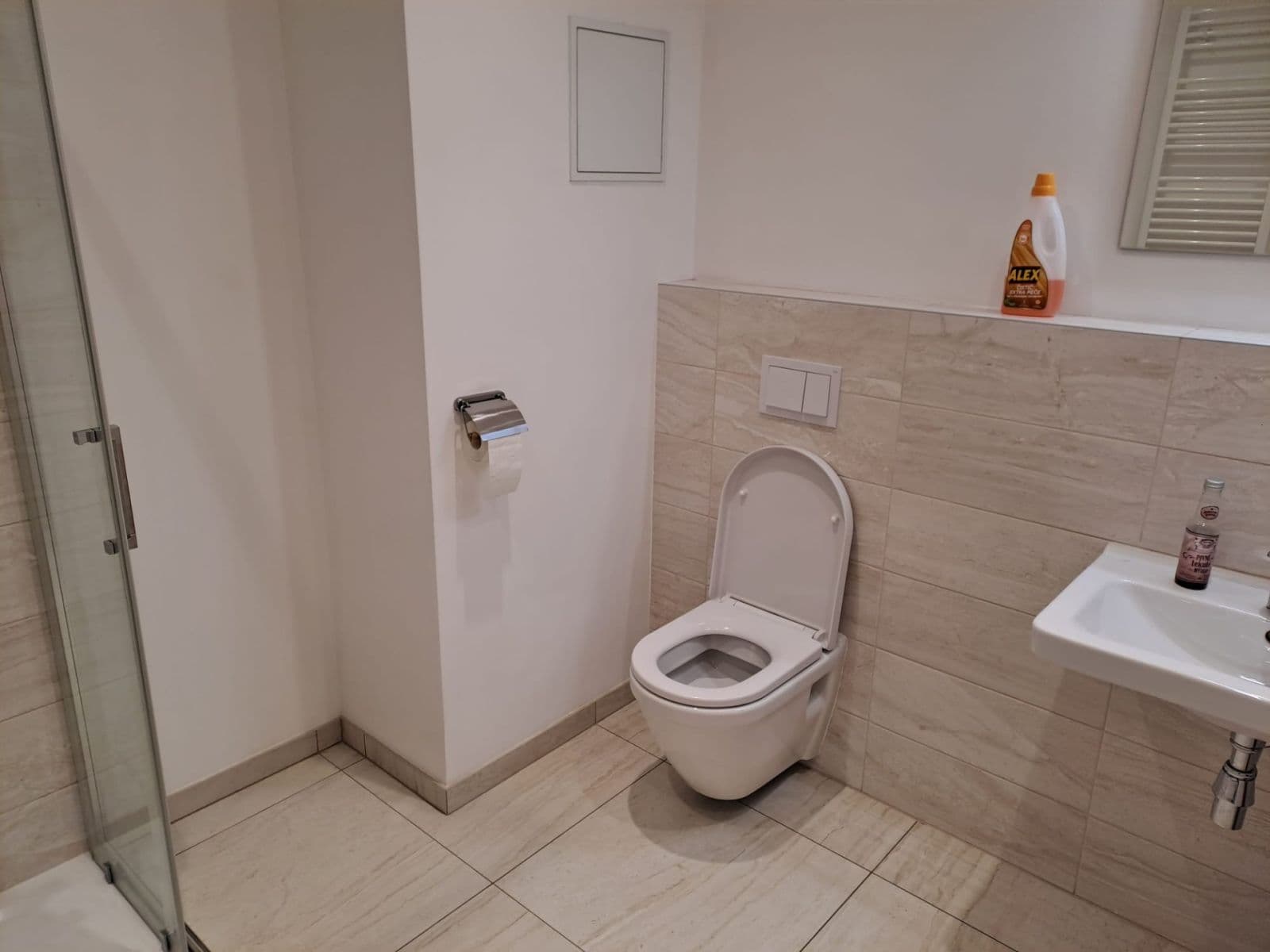 1 bedroom with open-plan kitchen flat to rent, 60 m², Plavínová, Říčany, Středočeský Region 1 bedroom with open-plan kitchen flat to rent, 60 m², Plavínová, Říčany, Středočeský Region