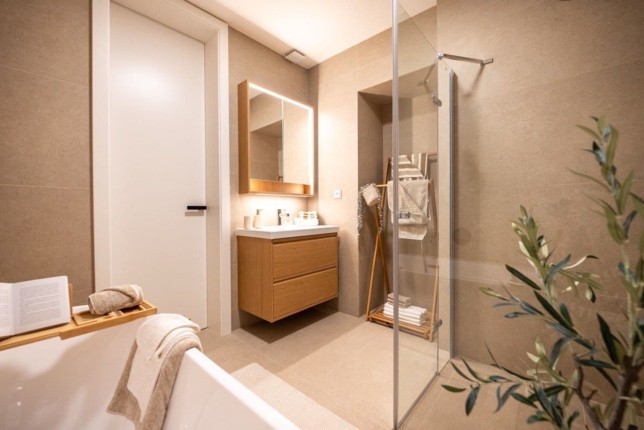 3 bedroom with open-plan kitchen flat for sale, 115 m², Grohova, Brno, Jihomoravský Region 3 bedroom with open-plan kitchen flat for sale, 115 m², Grohova, Brno, Jihomoravský Region