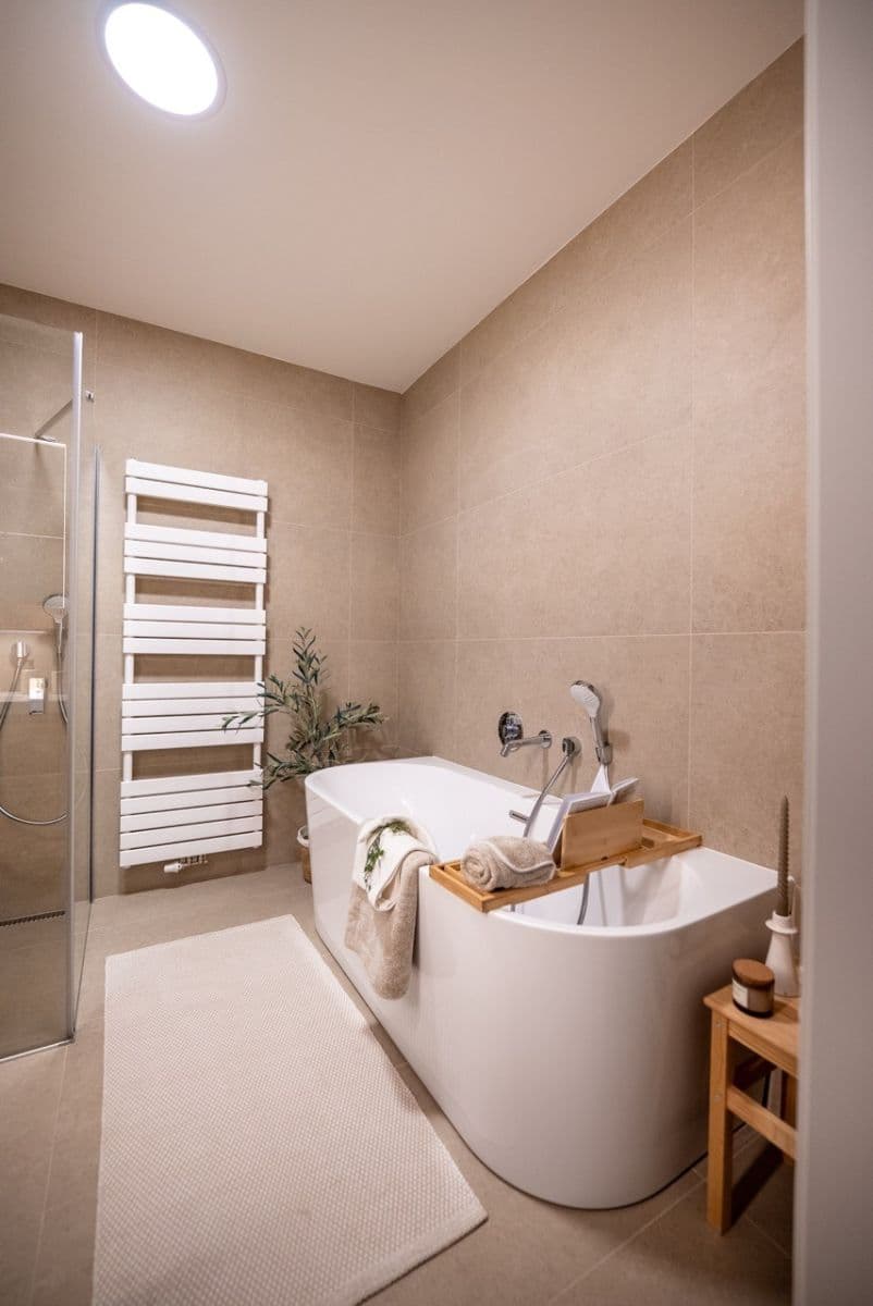 3 bedroom with open-plan kitchen flat for sale, 115 m², Grohova, Brno, Jihomoravský Region 3 bedroom with open-plan kitchen flat for sale, 115 m², Grohova, Brno, Jihomoravský Region