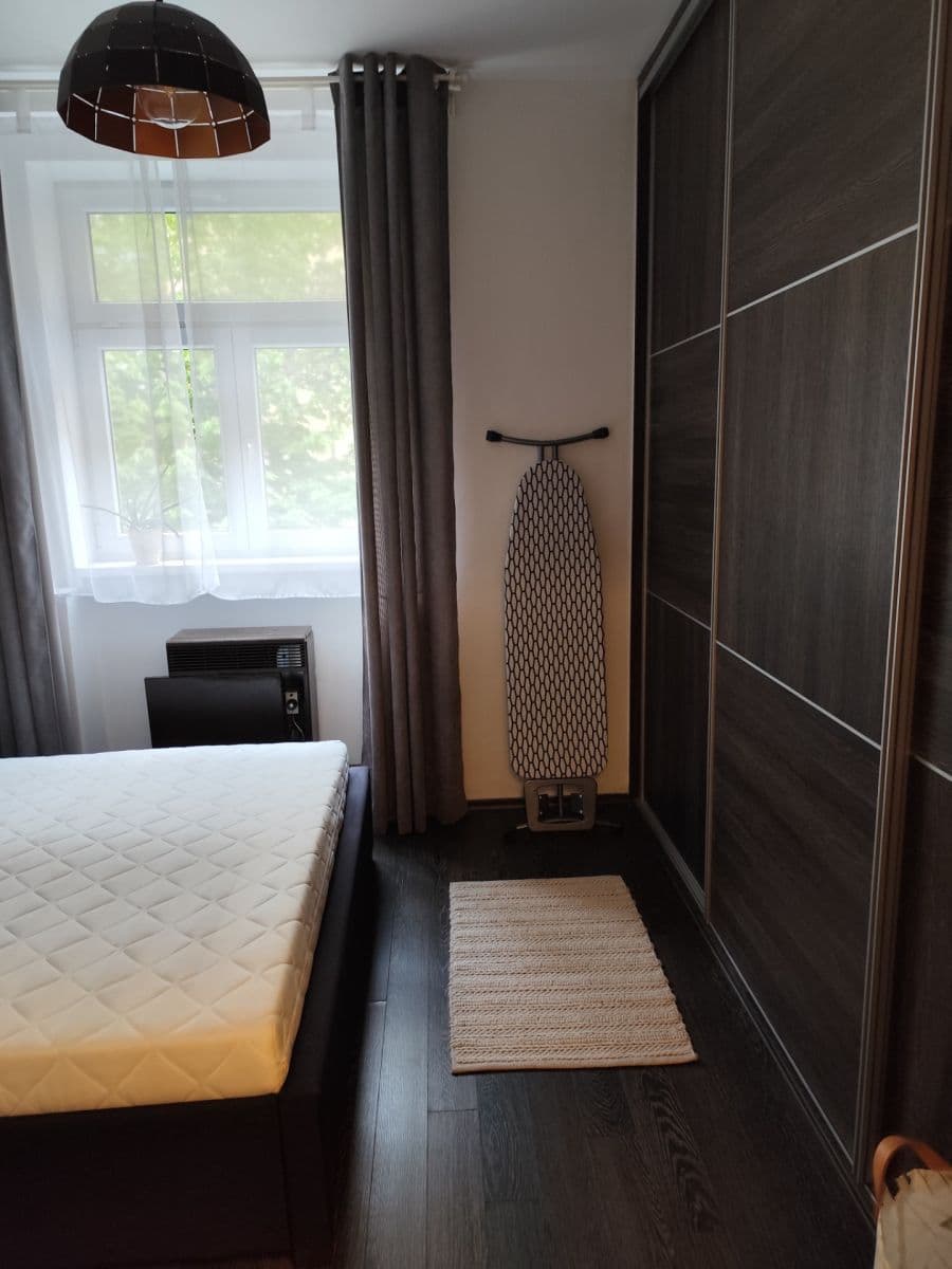 1 bedroom with open-plan kitchen flat to rent, 41 m², Stupkova, Prague, Prague 1 bedroom with open-plan kitchen flat to rent, 41 m², Stupkova, Prague, Prague