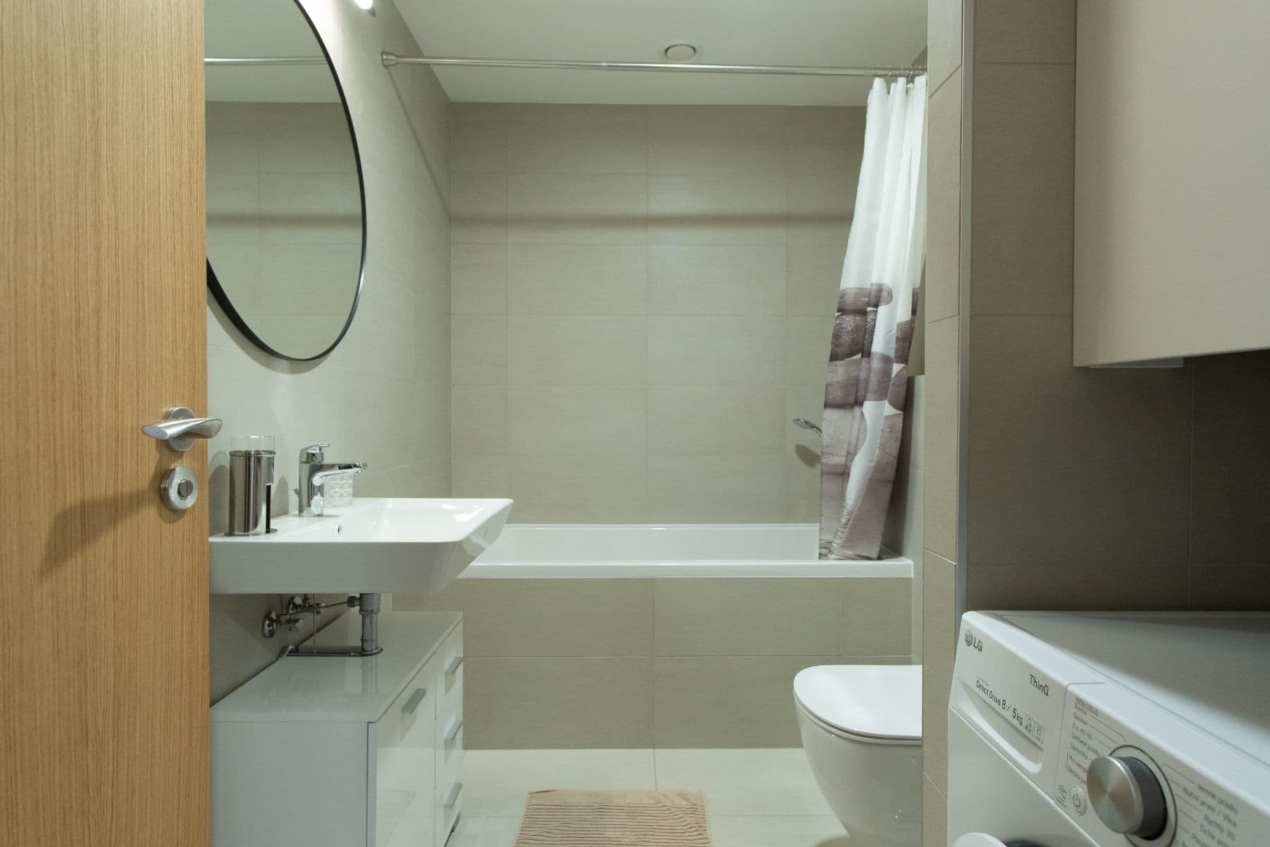 Studio flat to rent, 42 m², Argentinská, Prague, Prague Studio flat to rent, 42 m², Argentinská, Prague, Prague