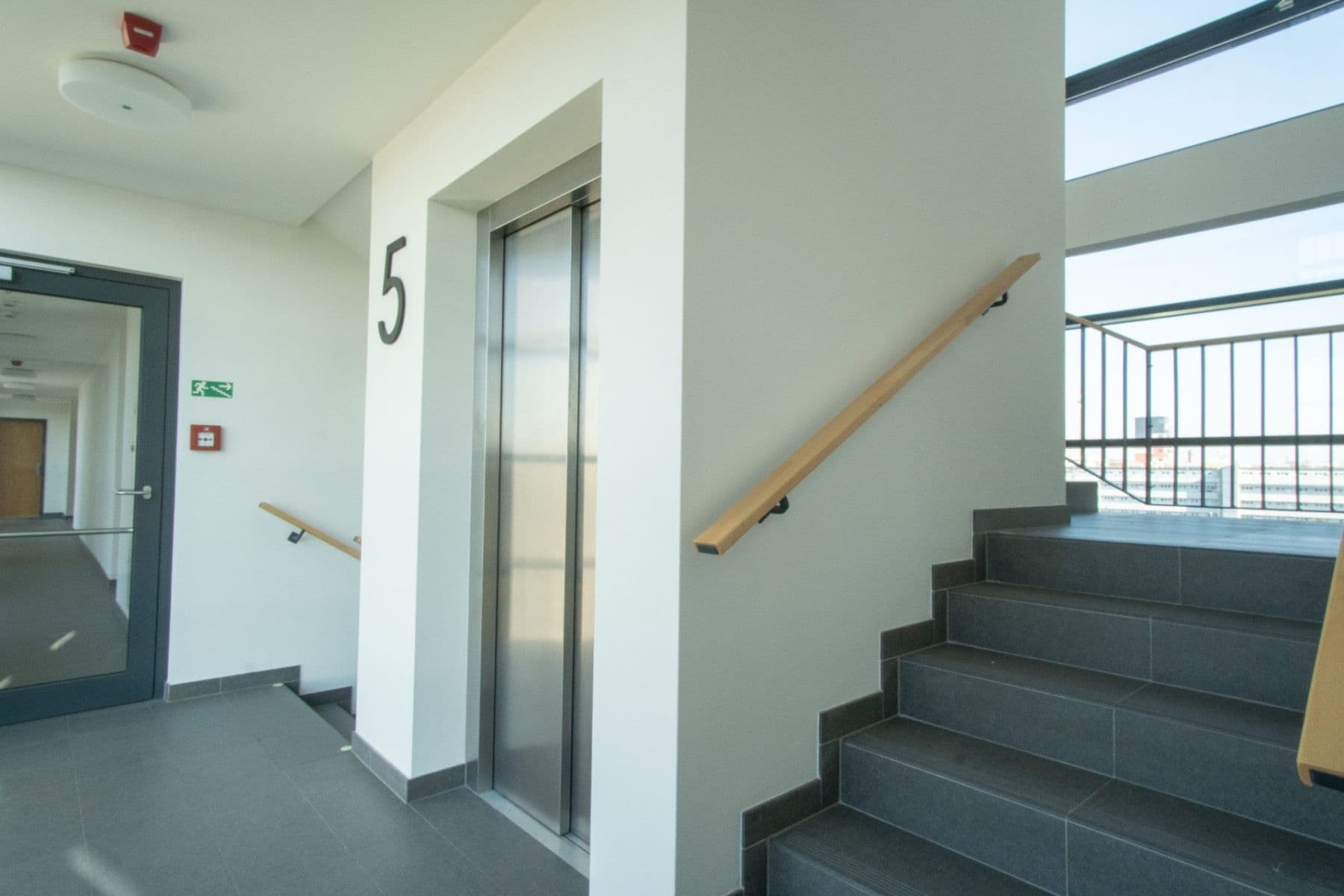 Studio flat to rent, 42 m², Argentinská, Prague, Prague Studio flat to rent, 42 m², Argentinská, Prague, Prague