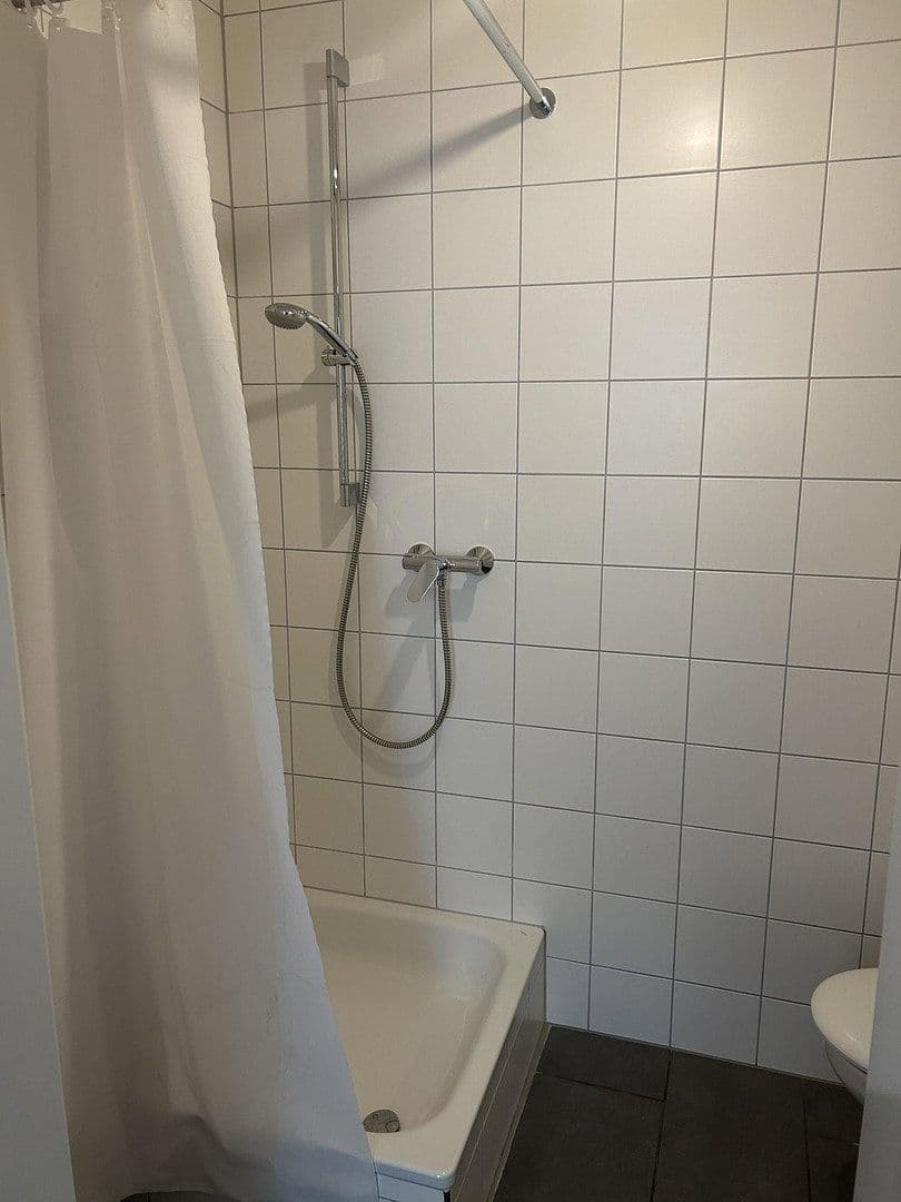 4 bedroom flat to rent, 100 m², Koselstraße, Frankfurt am Main, Hesse 4 bedroom flat to rent, 100 m², Koselstraße, Frankfurt am Main, Hesse