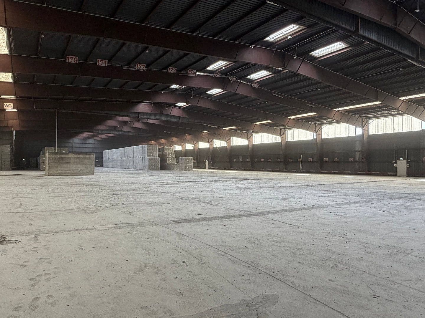 non-residential property to rent, 6,000 m², Stockerau, Lower Austria non-residential property to rent, 6,000 m², Stockerau, Lower Austria