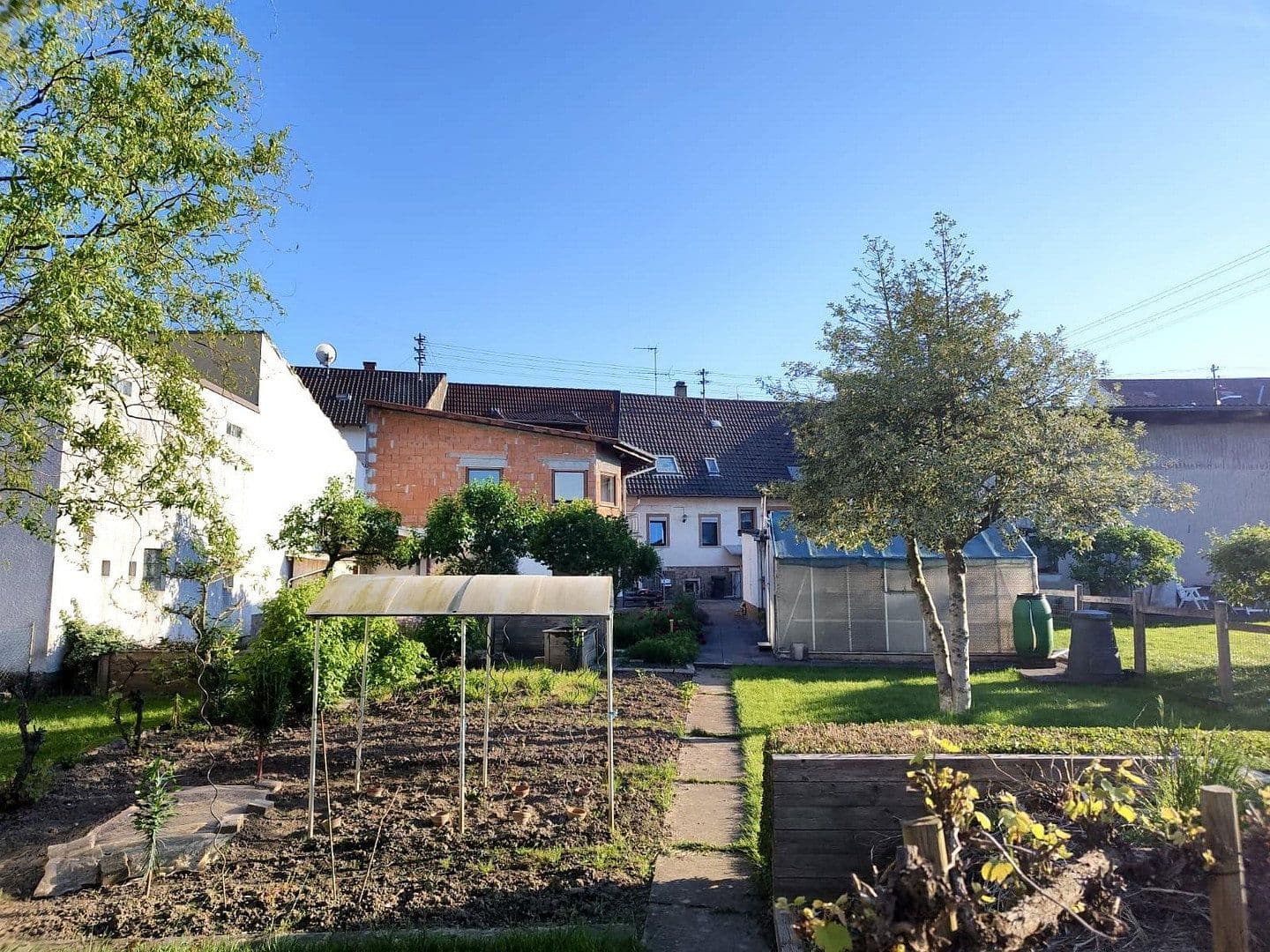 house for sale, 294 m², Östringen, Baden-Württemberg house for sale, 294 m², Östringen, Baden-Württemberg