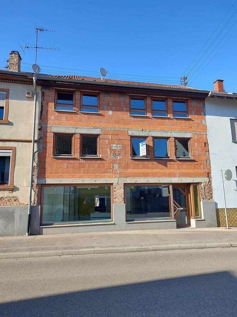 house for sale, 294 m², Östringen, Baden-Württemberg house for sale, 294 m², Östringen, Baden-Württemberg