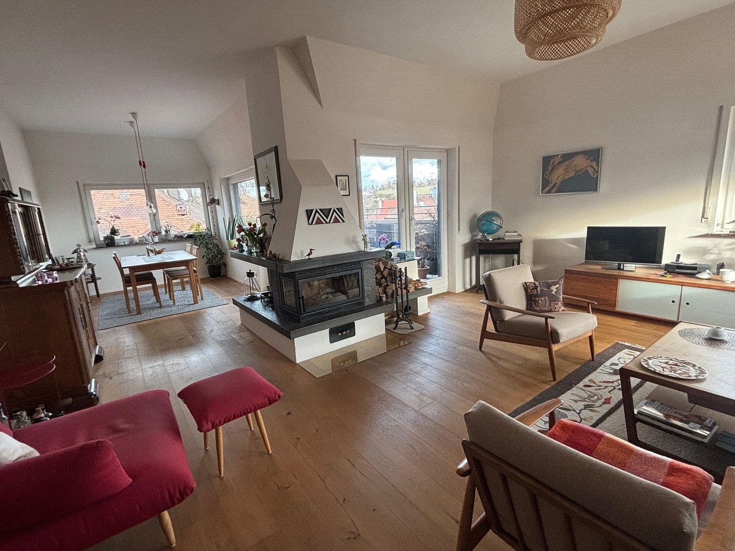 4 bedroom with open-plan kitchen flat for sale, 152 m², Stuttgart, Baden-Württemberg 4 bedroom with open-plan kitchen flat for sale, 152 m², Stuttgart, Baden-Württemberg