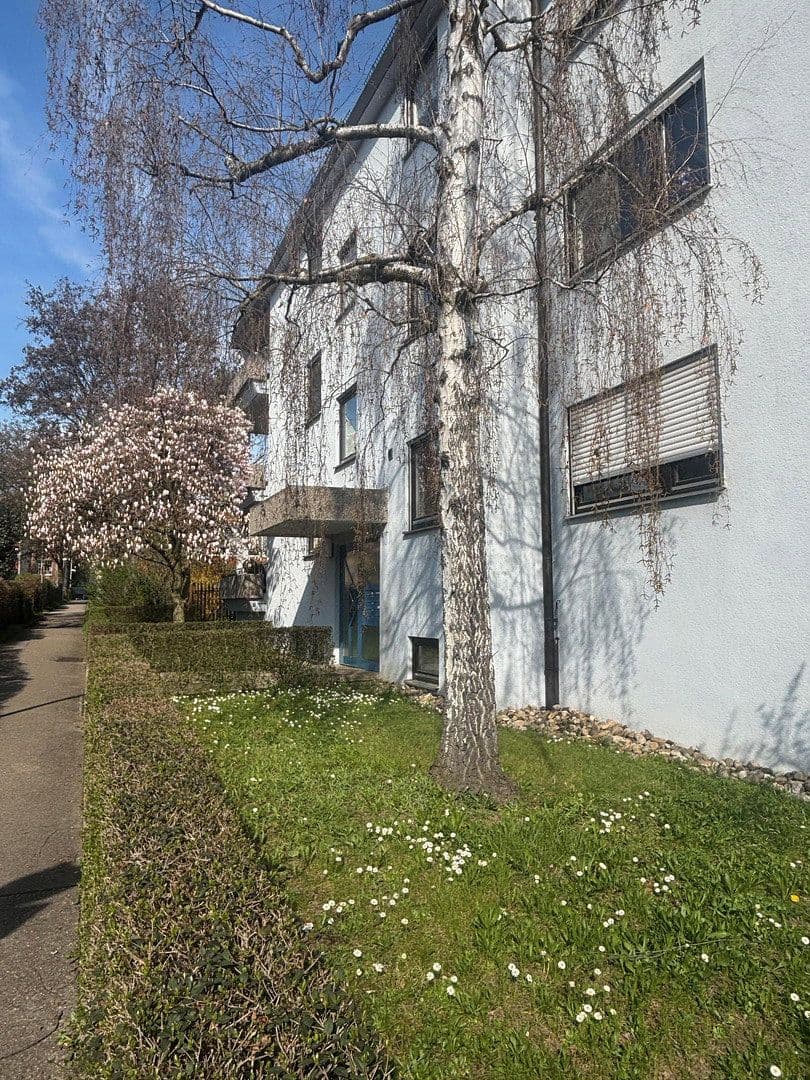 4 bedroom with open-plan kitchen flat for sale, 152 m², Stuttgart, Baden-Württemberg 4 bedroom with open-plan kitchen flat for sale, 152 m², Stuttgart, Baden-Württemberg
