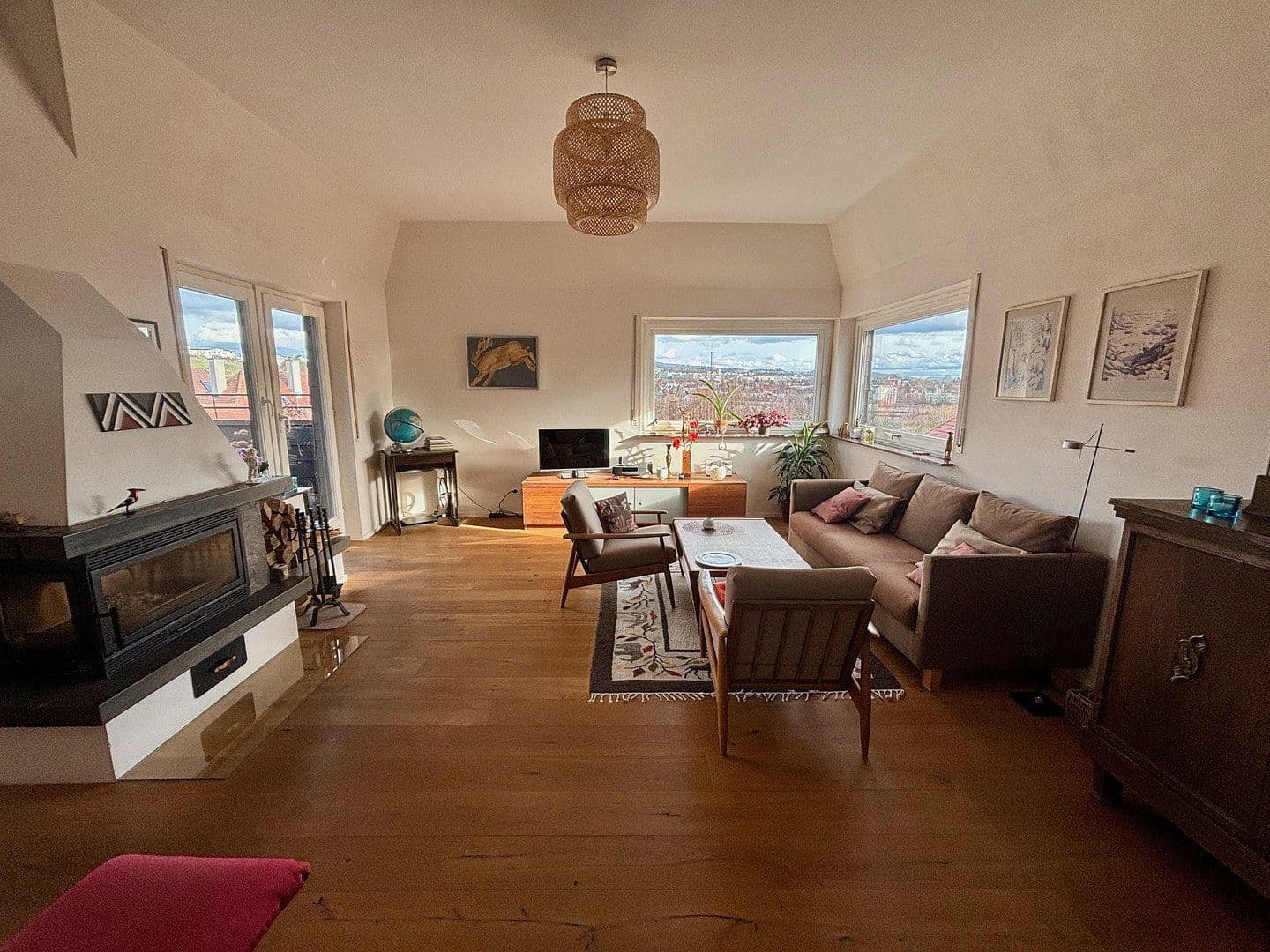 4 bedroom with open-plan kitchen flat for sale, 152 m², Stuttgart, Baden-Württemberg 4 bedroom with open-plan kitchen flat for sale, 152 m², Stuttgart, Baden-Württemberg