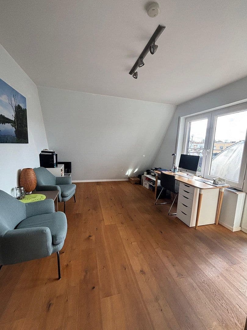 4 bedroom with open-plan kitchen flat for sale, 152 m², Stuttgart, Baden-Württemberg 4 bedroom with open-plan kitchen flat for sale, 152 m², Stuttgart, Baden-Württemberg