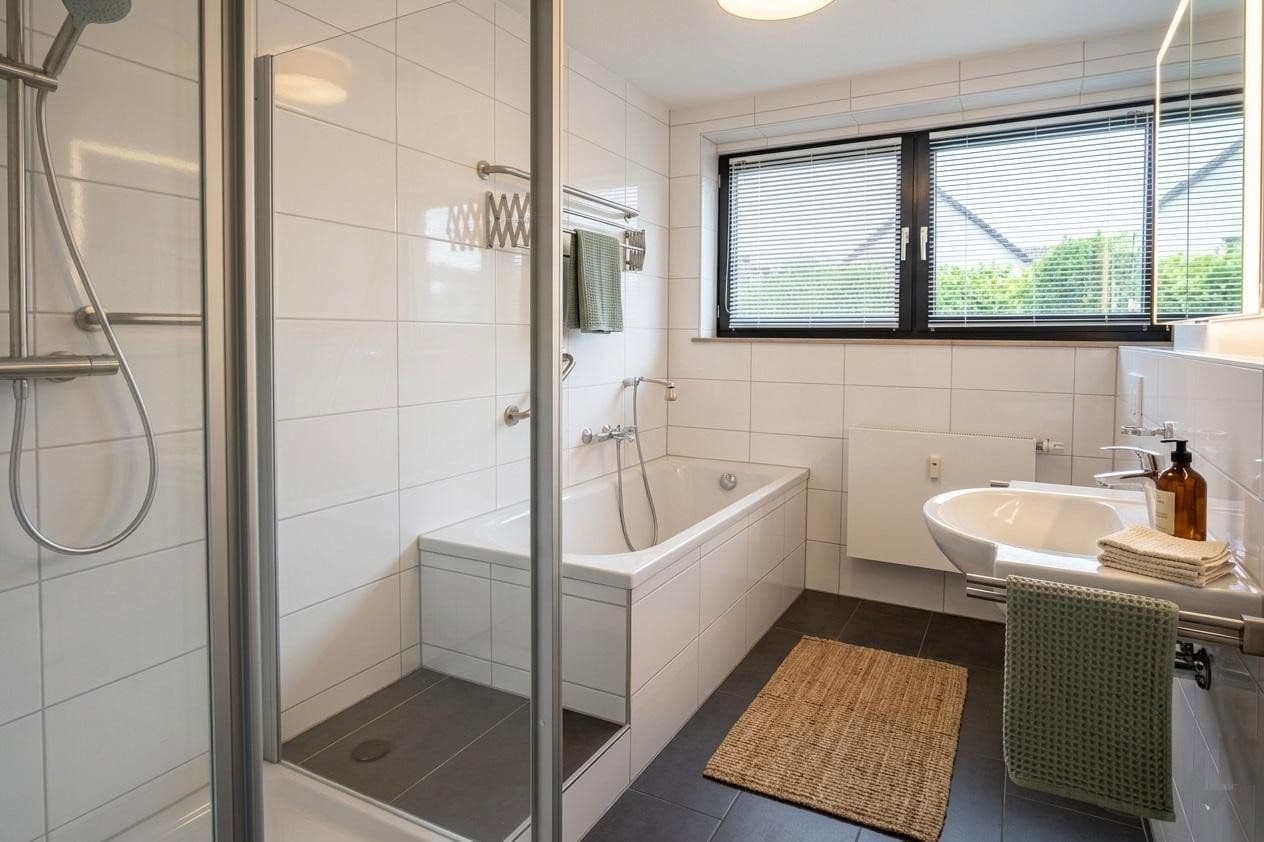 3 bedroom flat to rent, 110 m², Goethestr.3, Leverkusen, North Rhine-Westphalia 3 bedroom flat to rent, 110 m², Goethestr.3, Leverkusen, North Rhine-Westphalia