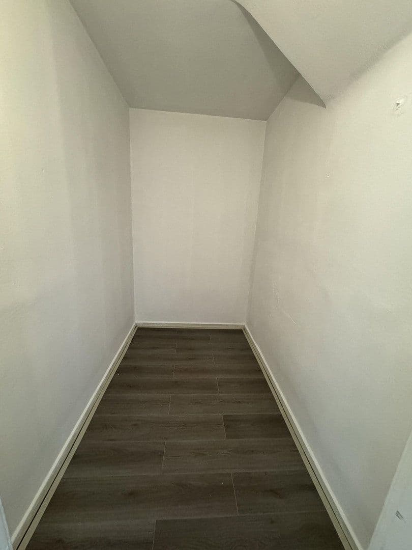 1 bedroom with open-plan kitchen flat to rent, 64 m², Landwehrstraße 14, Moers, North Rhine-Westphalia 1 bedroom with open-plan kitchen flat to rent, 64 m², Landwehrstraße 14, Moers, North Rhine-Westphalia