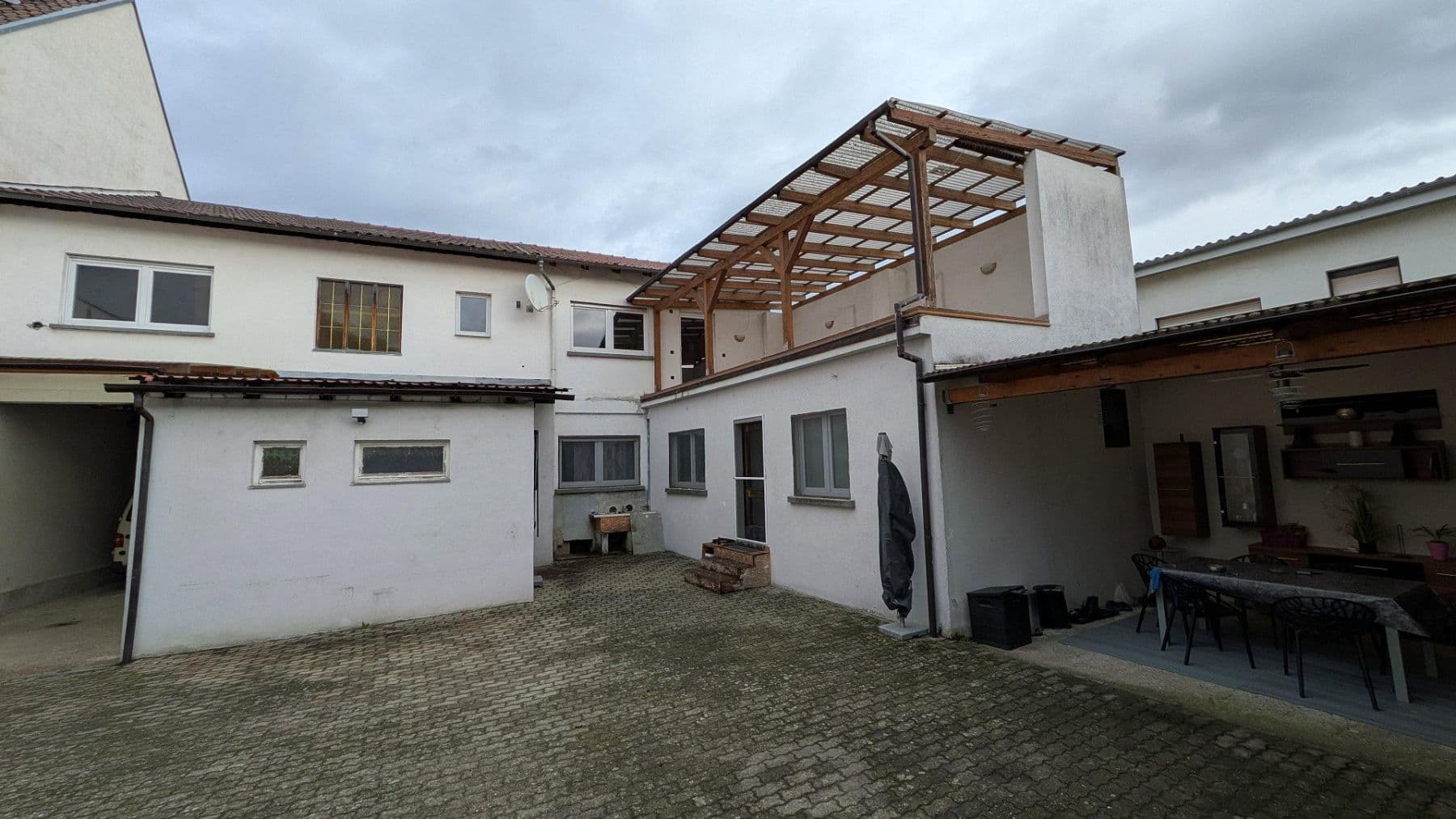 house for sale, 193 m², Oberhausen-Rheinhausen, Baden-Württemberg house for sale, 193 m², Oberhausen-Rheinhausen, Baden-Württemberg