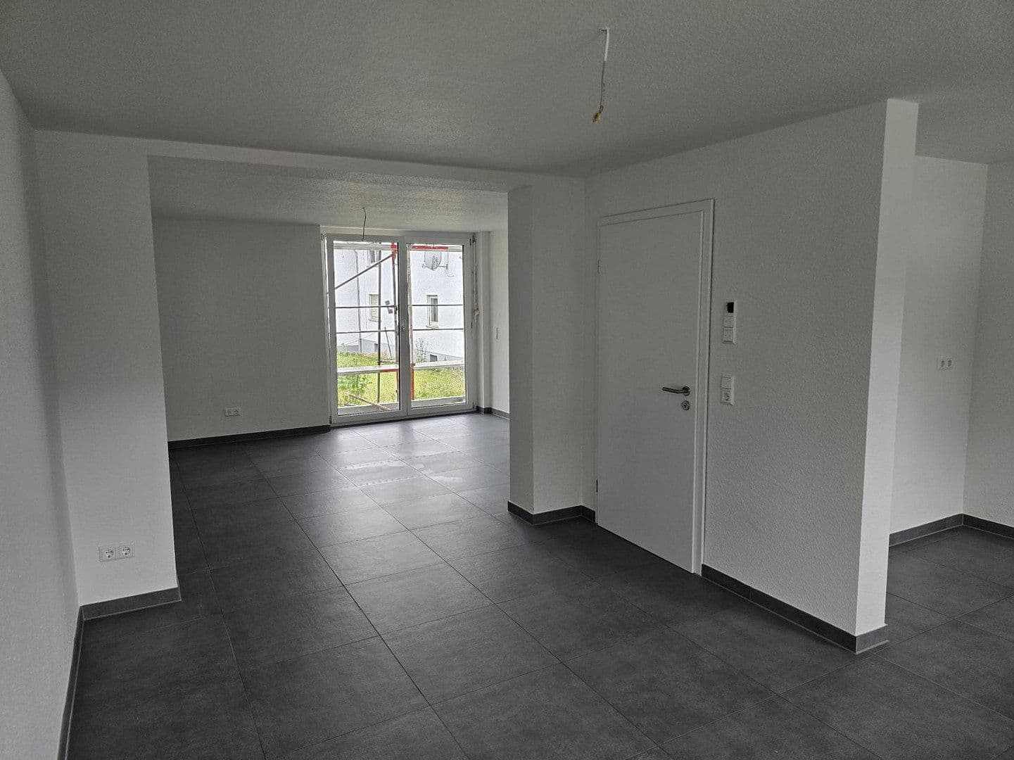 1 bedroom with open-plan kitchen flat to rent, 64 m², Gemmingen, Baden-Württemberg 1 bedroom with open-plan kitchen flat to rent, 64 m², Gemmingen, Baden-Württemberg