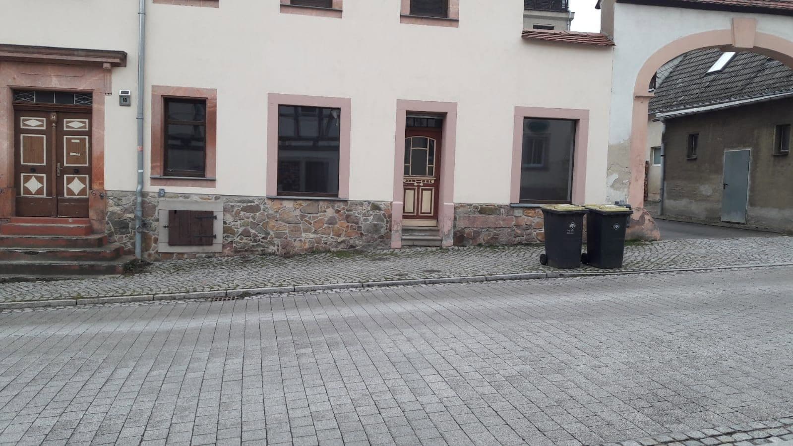 non-residential property to rent, 38 m², Frohburg, Saxony non-residential property to rent, 38 m², Frohburg, Saxony