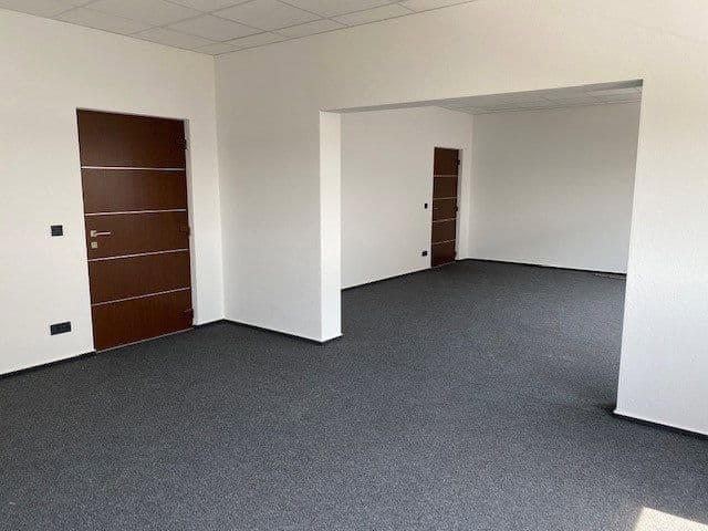 office for sale, 1,000 m², Großmehring, Bavaria office for sale, 1,000 m², Großmehring, Bavaria