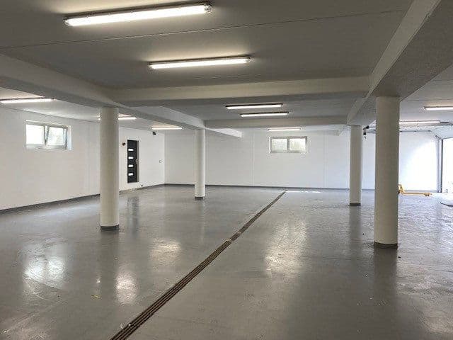 office for sale, 1,000 m², Großmehring, Bavaria office for sale, 1,000 m², Großmehring, Bavaria